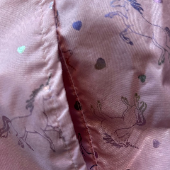 IS Apparel Girls Pink w Unicorns Raincoat with Mesh & Hood
Size S (7/8) - Picture 3 of 7